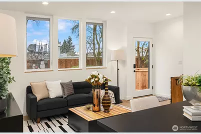 1453 22nd Avenue, Seattle, WA 98122 - Photo 9