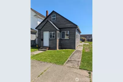 1009 W 1st Street, Aberdeen, WA 98520 - Photo 1