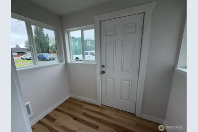 1009 W 1st Street, Aberdeen, WA 98520 - Photo 3