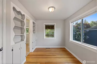 5654 48th Avenue SW, Seattle, WA 98136 - Photo 33