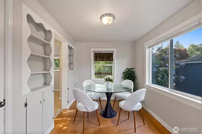 5654 48th Avenue SW, Seattle, WA 98136 - Photo 7