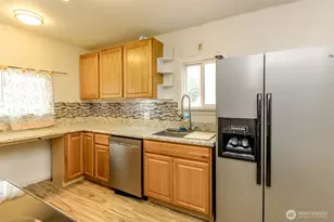 6432 S Stevens St, Tacoma, WA 98409 - Photo 7