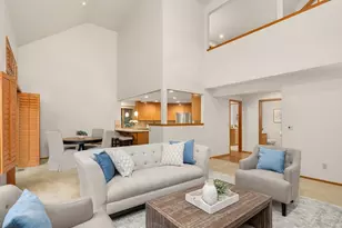 275 Mt Quay Dr NW, Issaquah, WA 98027 - Photo 11