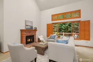 275 Mt Quay Dr NW, Issaquah, WA 98027 - Photo 9