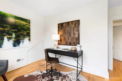 2202 E John Street, Seattle, WA 98112 - Photo 27