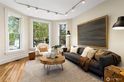 2202 E John Street, Seattle, WA 98112 - Photo 5