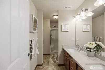 1047 215th Place SE, Bothell, WA 98021 - Photo 17
