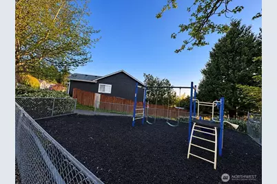 17425 Highland View Drive, Arlington, WA 98223 - Photo 17