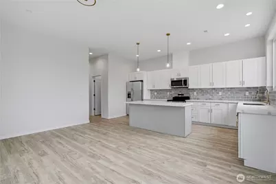 8029 238th Street SW #A, Edmonds, WA 98026 - Photo 17