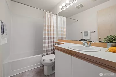 5410 S 236th Place, Kent, WA 98032 - Photo 15