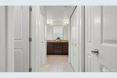 18726 43rd Drive SE, Bothell, WA 98012 - Photo 19