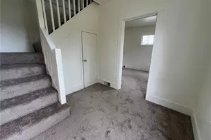 2123 S Wilkeson St, Tacoma, WA 98405 - Photo 9