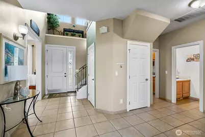 33 Zermatt Court, Camano Island, WA 98282 - Photo 5