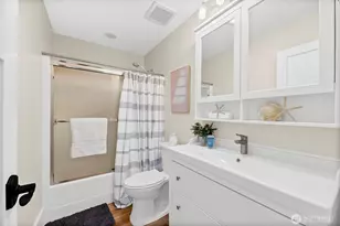 9610 346th St S, Roy, WA 98580 - Photo 21