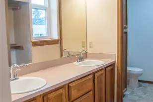 125 117th St E, Tacoma, WA 98445 - Photo 21