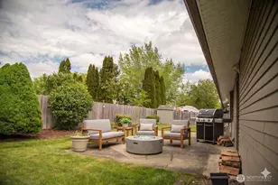125 117th St E, Tacoma, WA 98445 - Photo 35