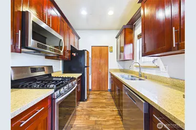 1108 S 207th Street, SeaTac, WA 98198 - Photo 9