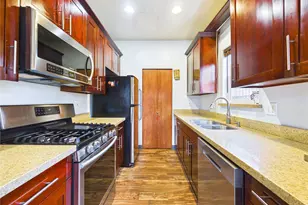 1108 S 207th St, SeaTac, WA 98198 - Photo 9