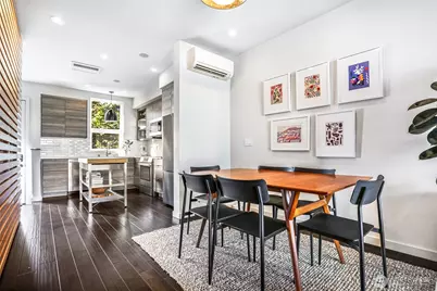 3220 Franklin Avenue E, Seattle, WA 98102 - Photo 5