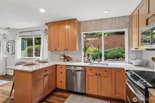 19103 SE 47th Pl, Issaquah, WA 98027 - Photo 11
