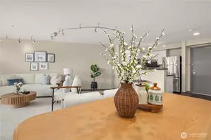 232 Belmont Ave E, Seattle, WA 98102 - Photo 11