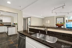 232 Belmont Ave E, Seattle, WA 98102 - Photo 7