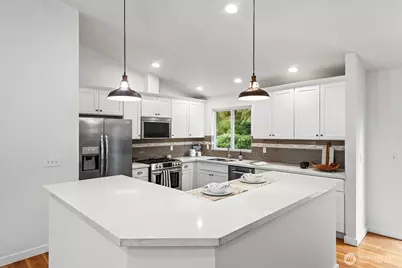 4035 NE 110th Street, Seattle, WA 98125 - Photo 7