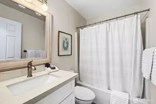 4035 NE 110th St, Seattle, WA 98125 - Photo 33