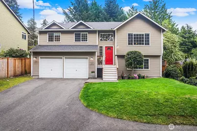 4035 NE 110th Street, Seattle, WA 98125 - Photo 1