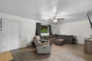 1922 S Wall St, Mount Vernon, WA 98273 - Photo 9