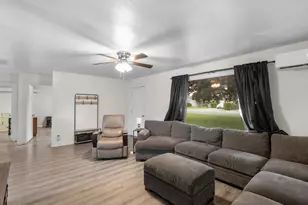 1922 S Wall St, Mount Vernon, WA 98273 - Photo 11