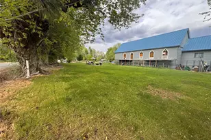 1 Orchardvale St, Zillah, WA 98953 - Photo 5