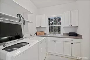 6712 127th Pl SE, Bellevue, WA 98006 - Photo 19