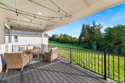 826 W Golden Eagle Avenue, La Center, WA 98629 - Photo 37