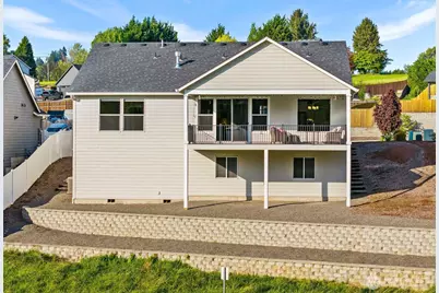 826 W Golden Eagle Avenue, La Center, WA 98629 - Photo 31
