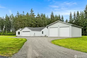126 Otter Fox Ln, Winlock, WA 98596 - Photo 1