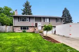 9905 NE Heron Cir, Vancouver, WA 98664 - Photo 1