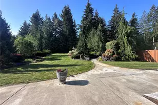 30 E Cardinal Ct, Allyn, WA 98524 - Photo 19