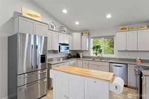 3013 Paradise Bay Rd, Port Ludlow, WA 98365 - Photo 9