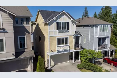 111 210th Street SW, Lynnwood, WA 98036 - Photo 3