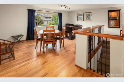 18520 NE 19th Place, Bellevue, WA 98008 - Photo 29