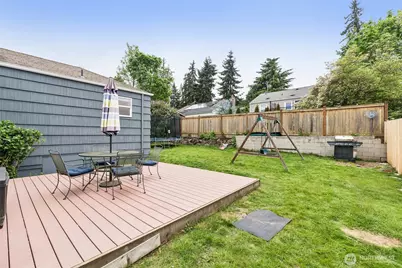 9417 44th Place NE, Seattle, WA 98115 - Photo 29