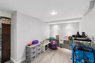 9417 44th Pl NE, Seattle, WA 98115 - Photo 25