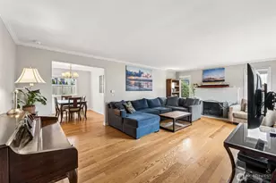 9417 44th Pl NE, Seattle, WA 98115 - Photo 5