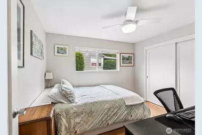 9417 44th Place NE, Seattle, WA 98115 - Photo 17