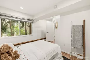 14317 SE 49th St, Bellevue, WA 98006 - Photo 37