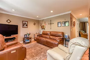 33818 35th Ave SW, Federal Way, WA 98023 - Photo 17