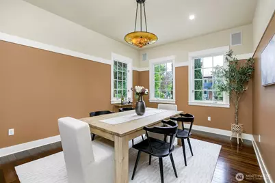 5726 Kirkwood Place N, Seattle, WA 98103 - Photo 11
