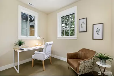 5726 Kirkwood Place N, Seattle, WA 98103 - Photo 23