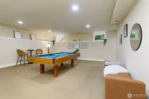 5726 Kirkwood Pl N, Seattle, WA 98103 - Photo 27